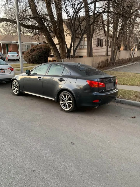 2008 Lexus IS 2nd Gen - Image 9 of 17