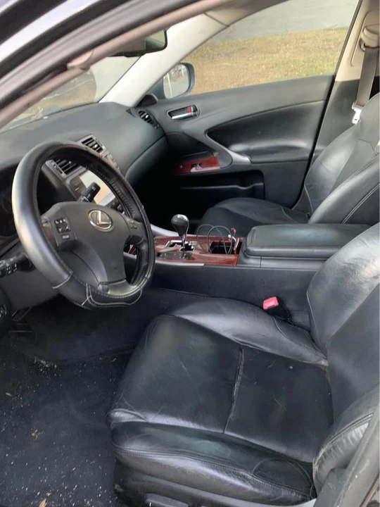 2008 Lexus IS 2nd Gen - Image 10 of 17