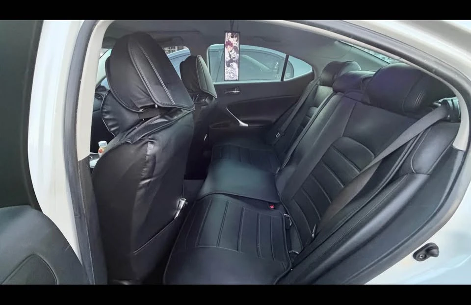 2008 Lexus IS 2nd Gen - Image 4 of 4
