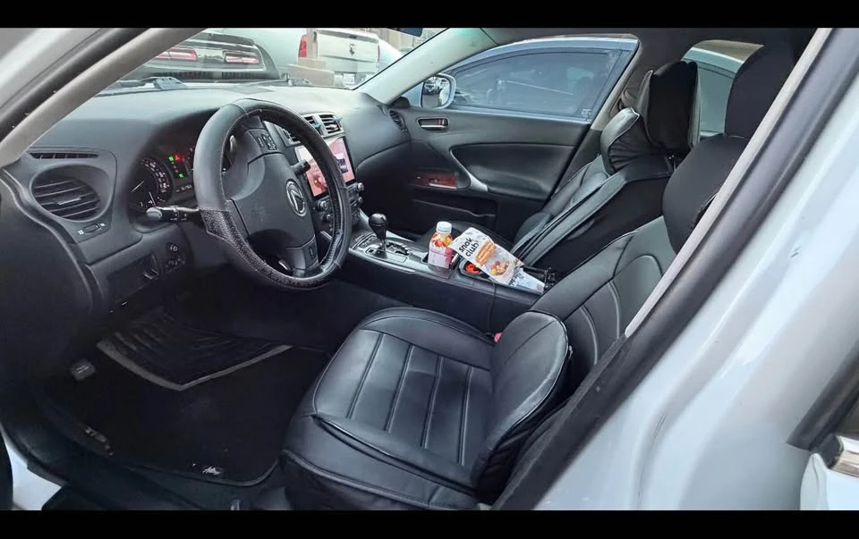 2008 Lexus IS 2nd Gen - Image 3 of 4