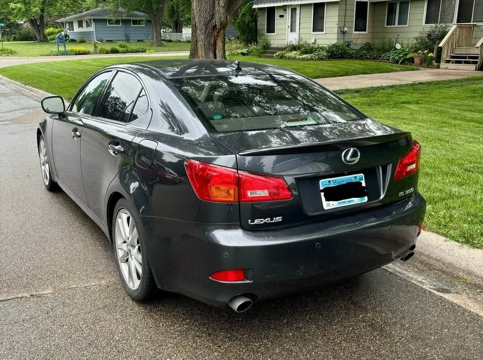 2008 Lexus IS 2nd Gen - Image 4 of 10