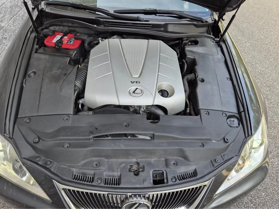 2008 Lexus IS 2nd Gen - Image 15 of 17