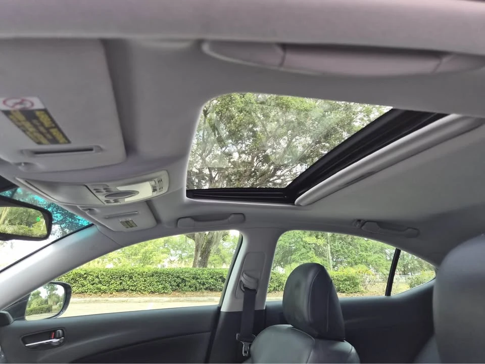 2008 Lexus IS 2nd Gen - Image 13 of 17