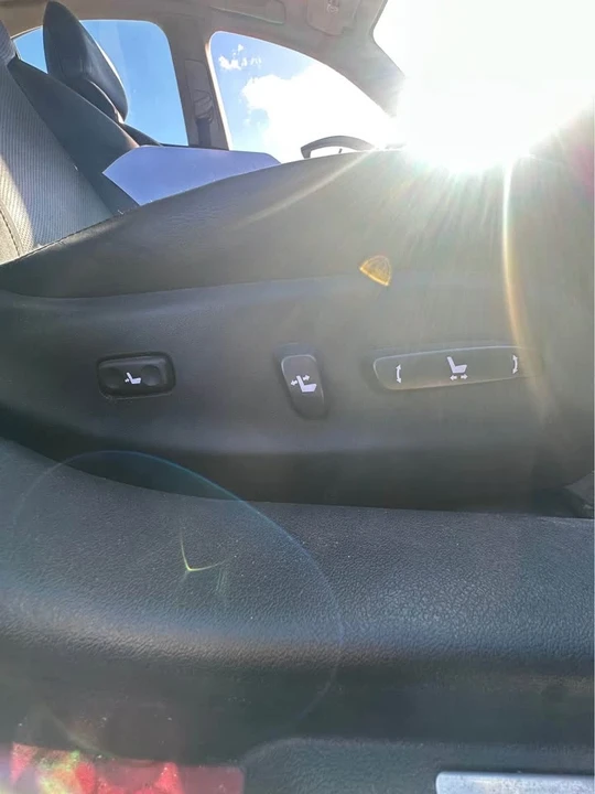 2008 Lexus IS 2nd Gen - Image 11 of 19