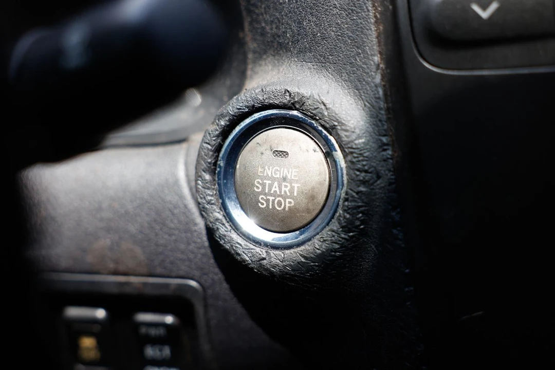 2008 Lexus IS 2nd Gen - Image 27 of 31