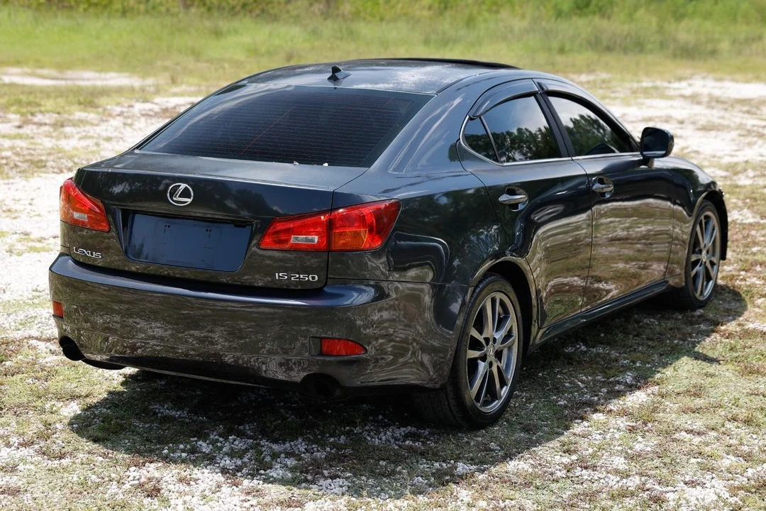 2008 Lexus IS 2nd Gen - Image 11 of 31