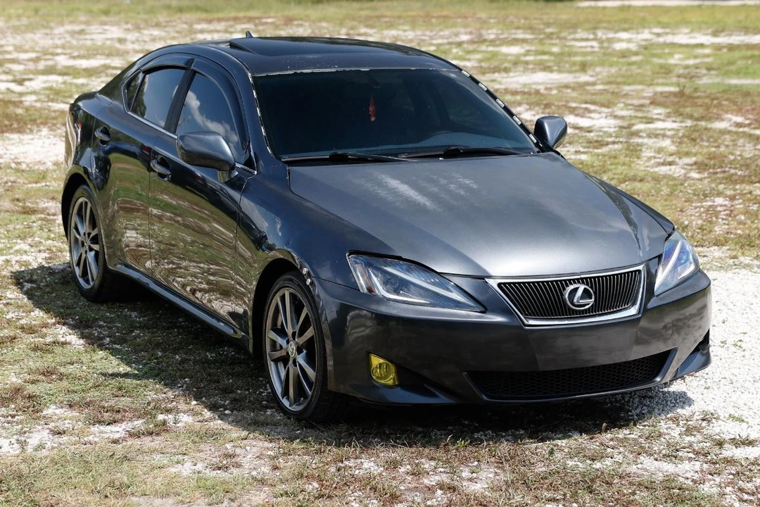 2008 Lexus IS 2nd Gen - Image 15 of 31