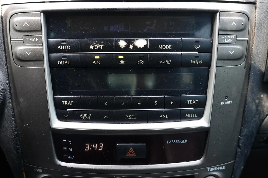 2008 Lexus IS 2nd Gen - Image 30 of 31