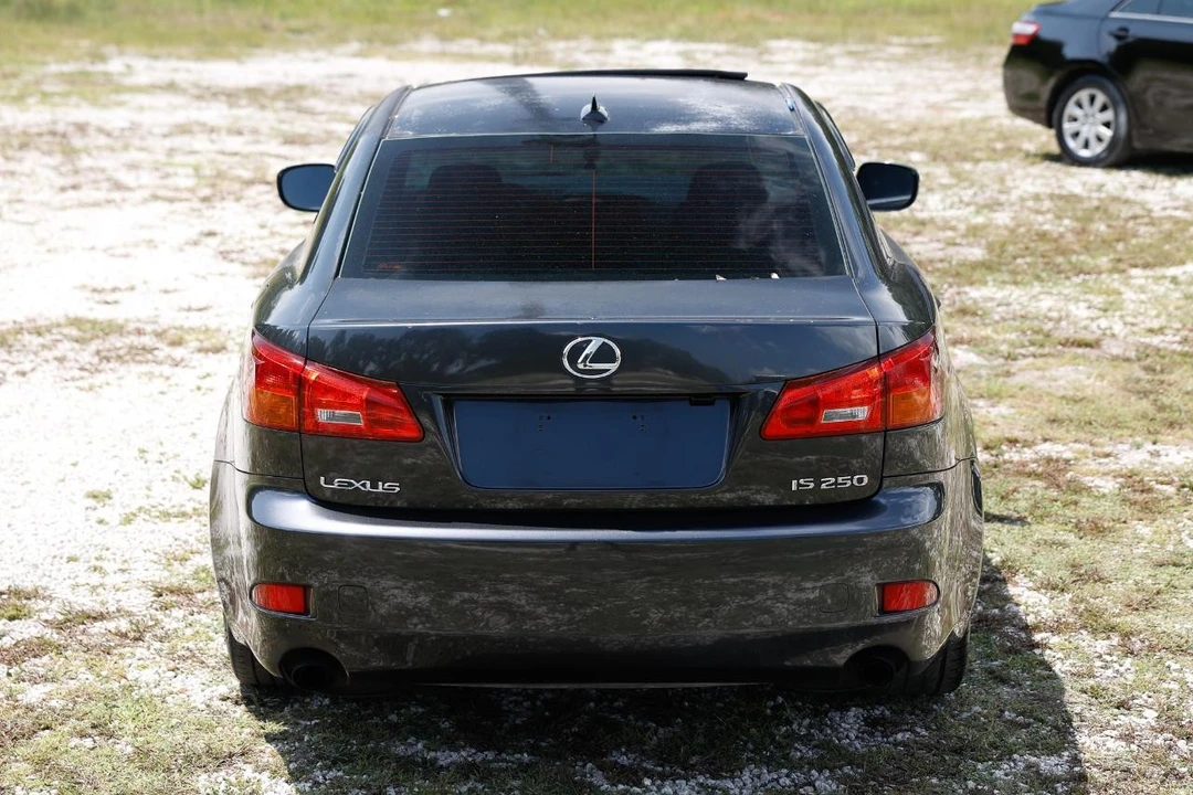 2008 Lexus IS 2nd Gen - Image 9 of 31