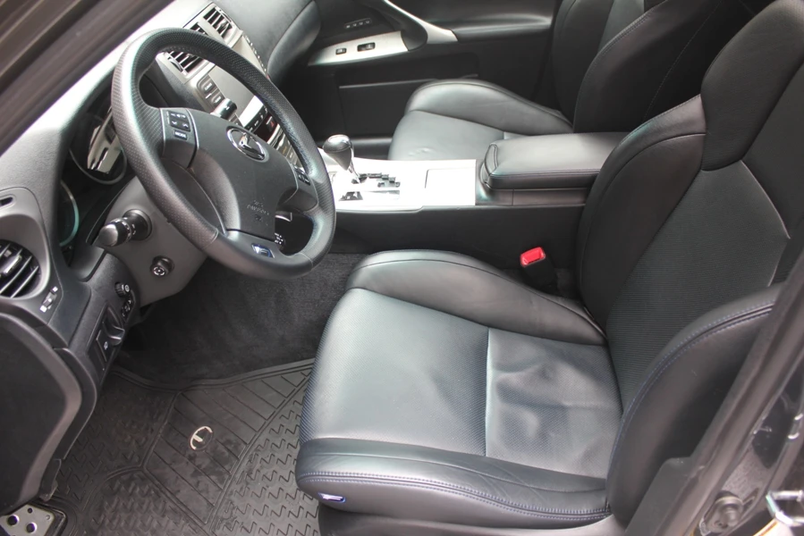 2008 Lexus IS F 2nd Gen - Image 5 of 5