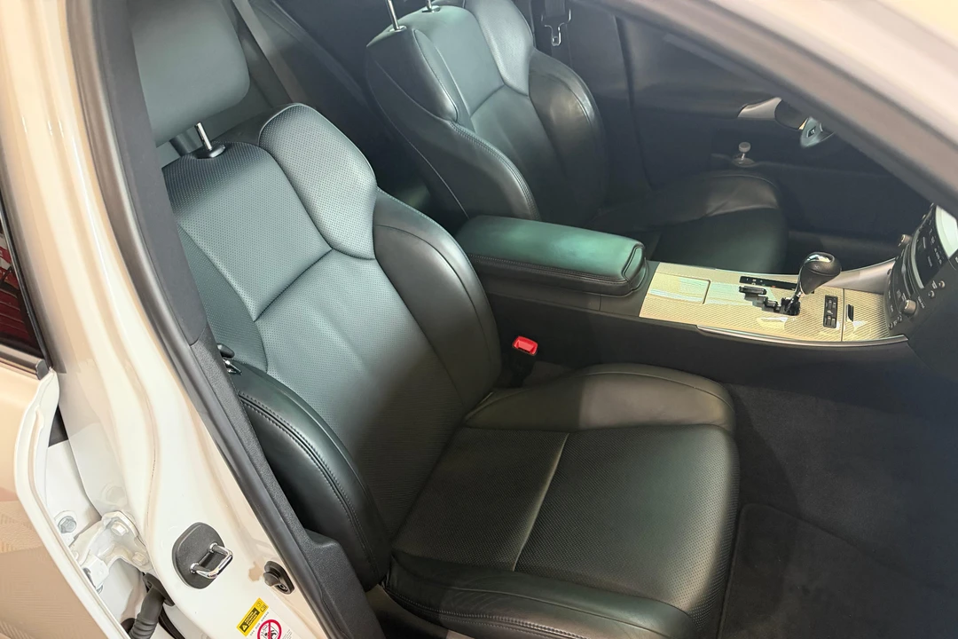 2008 Lexus IS F 2nd Gen - Image 22 of 31