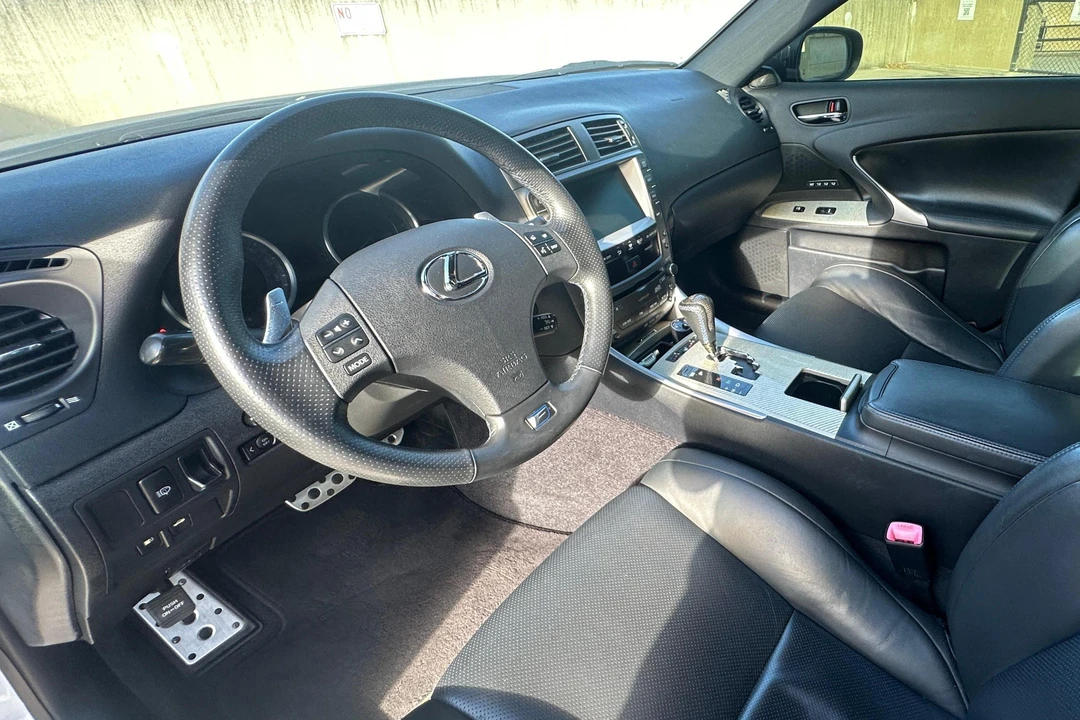 2008 Lexus IS F 2nd Gen - Image 11 of 16