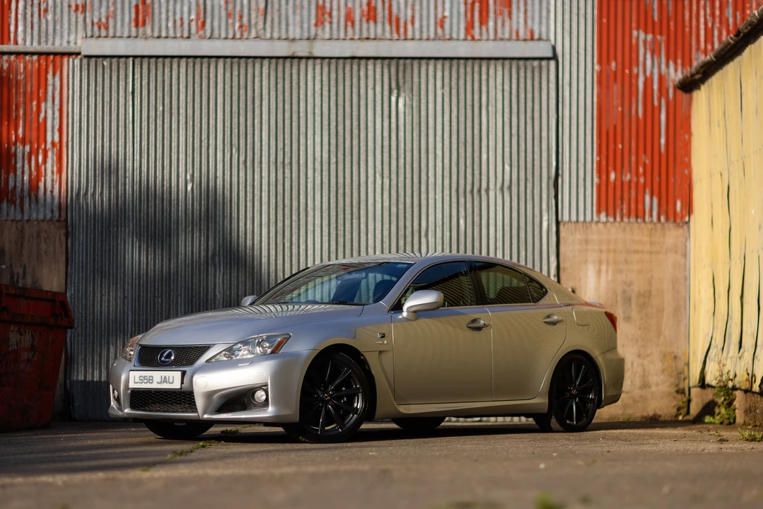 2008 Lexus IS F 2nd Gen - Image 28 of 31