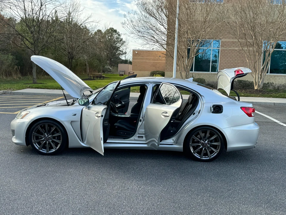 2008 Lexus IS F 2nd Gen - Image 22 of 31