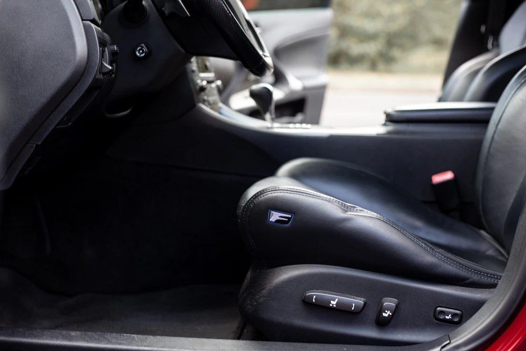 2008 Lexus IS F 2nd Gen - Image 27 of 31