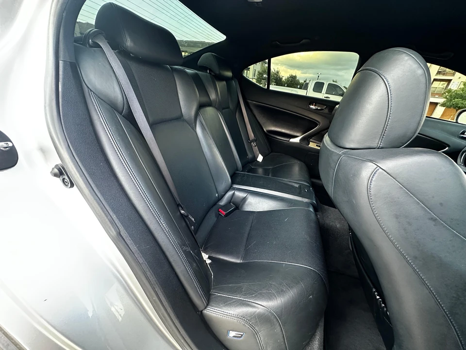 2008 Lexus IS F 2nd Gen - Image 25 of 31