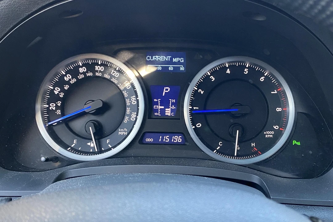 2008 Lexus IS F 2nd Gen - Image 26 of 28