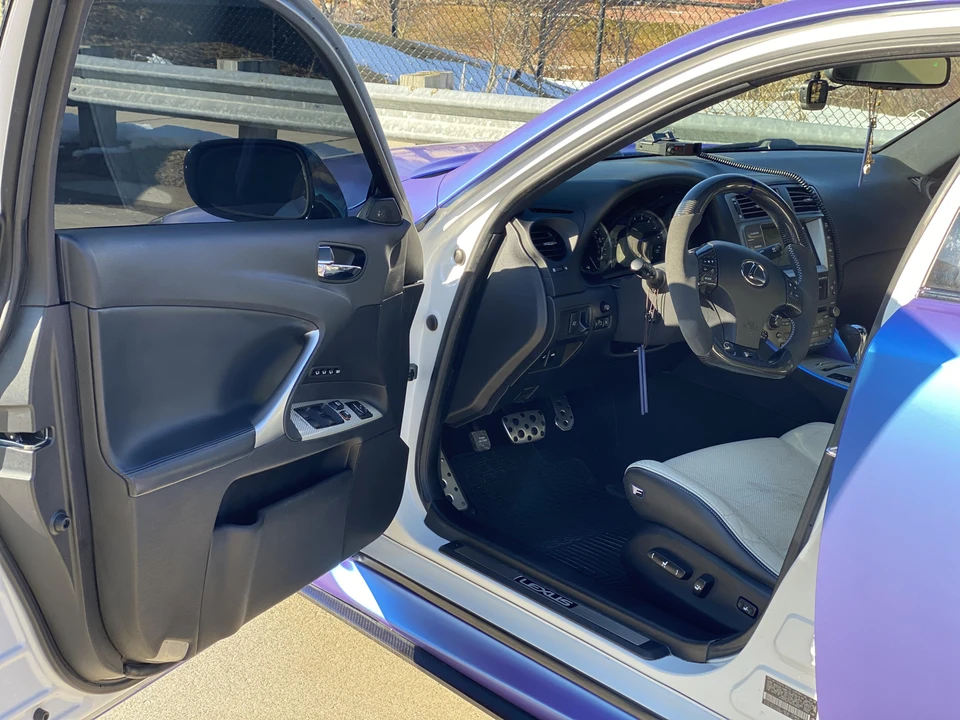 2008 Lexus IS F 2nd Gen - Image 27 of 28