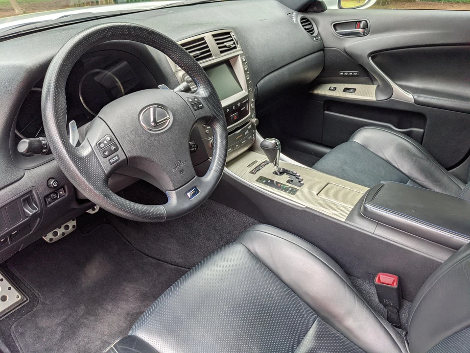 2008 Lexus IS F 2nd Gen - Image 23 of 31