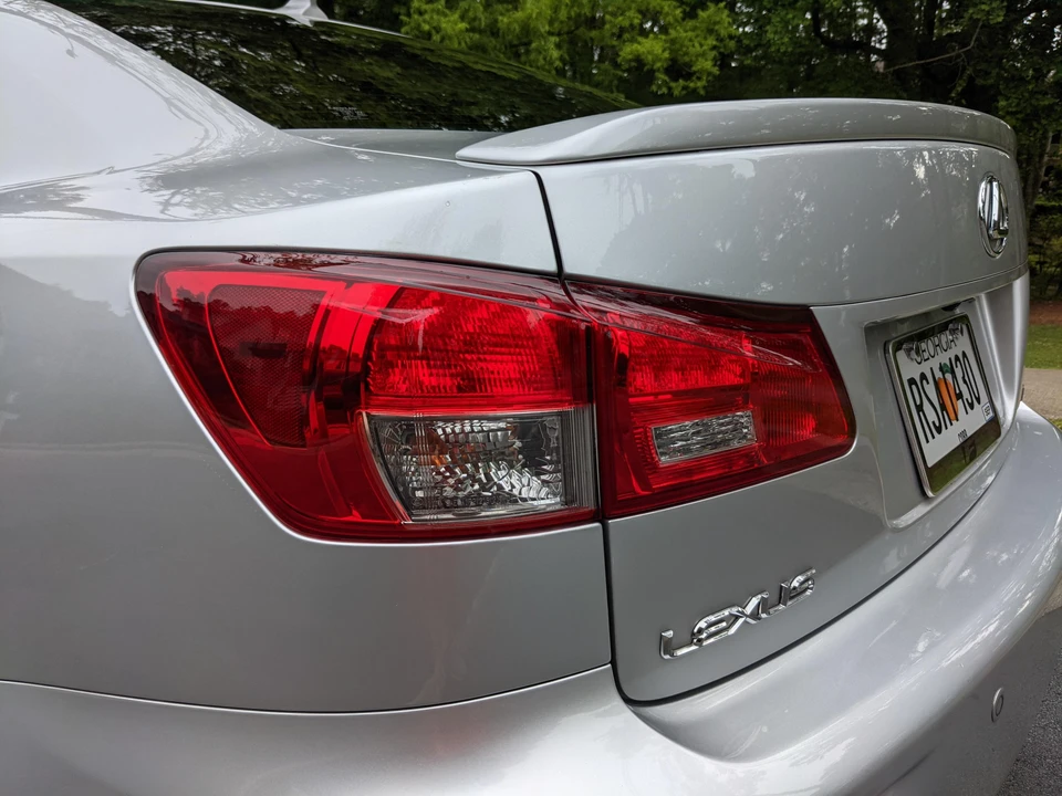 2008 Lexus IS F 2nd Gen - Image 13 of 31