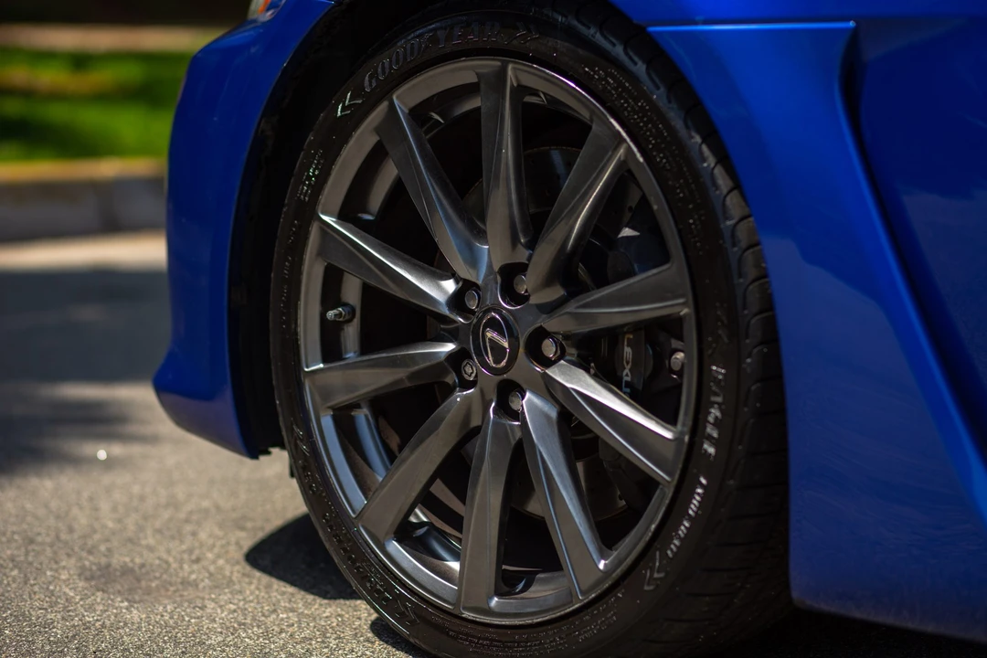 2008 Lexus IS F 2nd Gen - Image 27 of 31