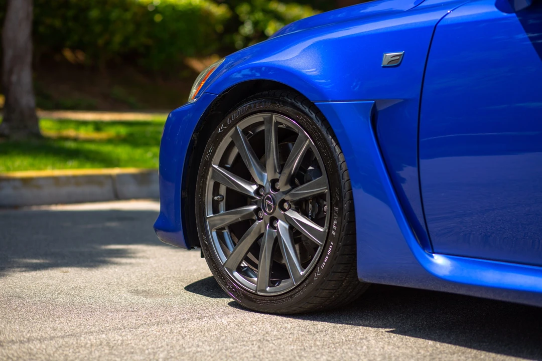 2008 Lexus IS F 2nd Gen - Image 26 of 31
