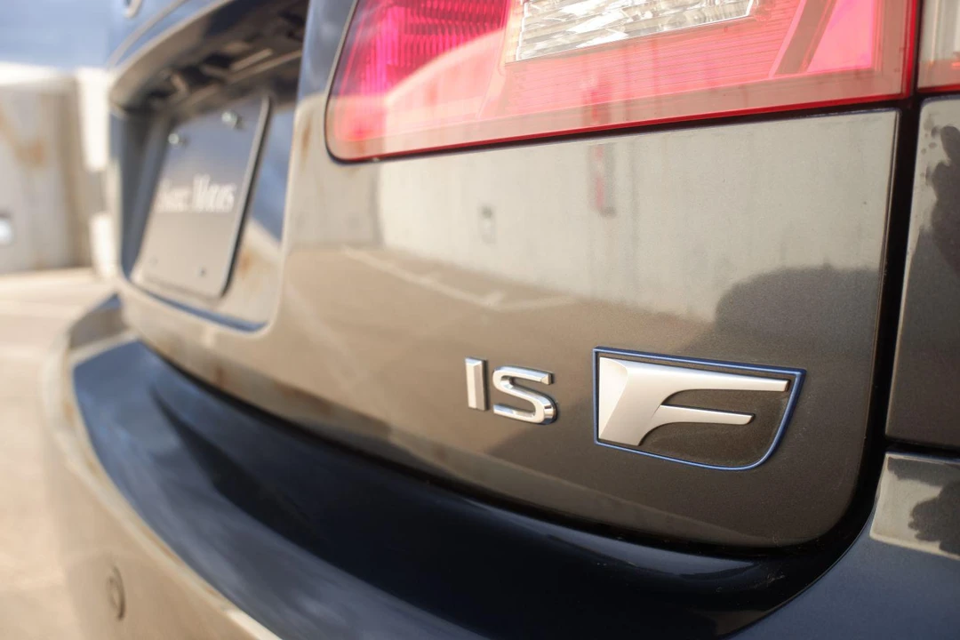 2008 Lexus IS F 2nd Gen - Image 15 of 24