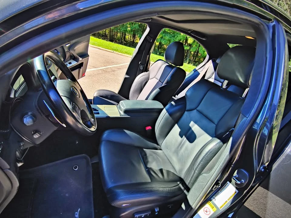 2008 Lexus IS F 2nd Gen - Image 10 of 20