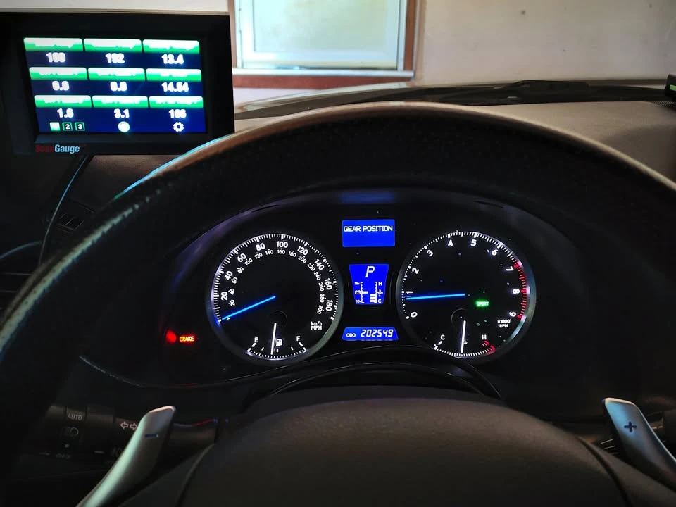 2008 Lexus IS F 2nd Gen - Image 12 of 20