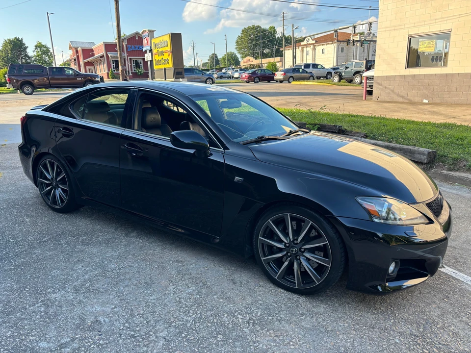 2008 Lexus IS F 2nd Gen - Image 17 of 31