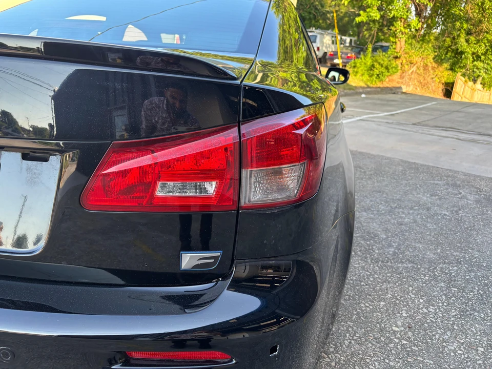 2008 Lexus IS F 2nd Gen - Image 27 of 31