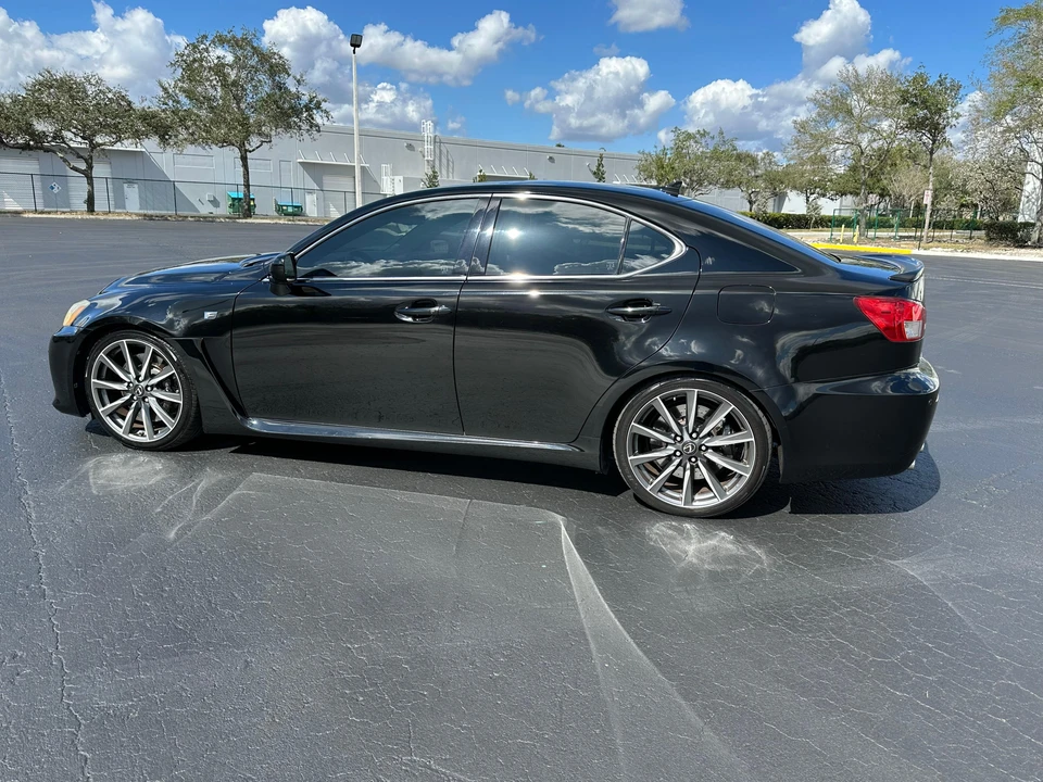 2008 Lexus IS F 2nd Gen - Image 17 of 31