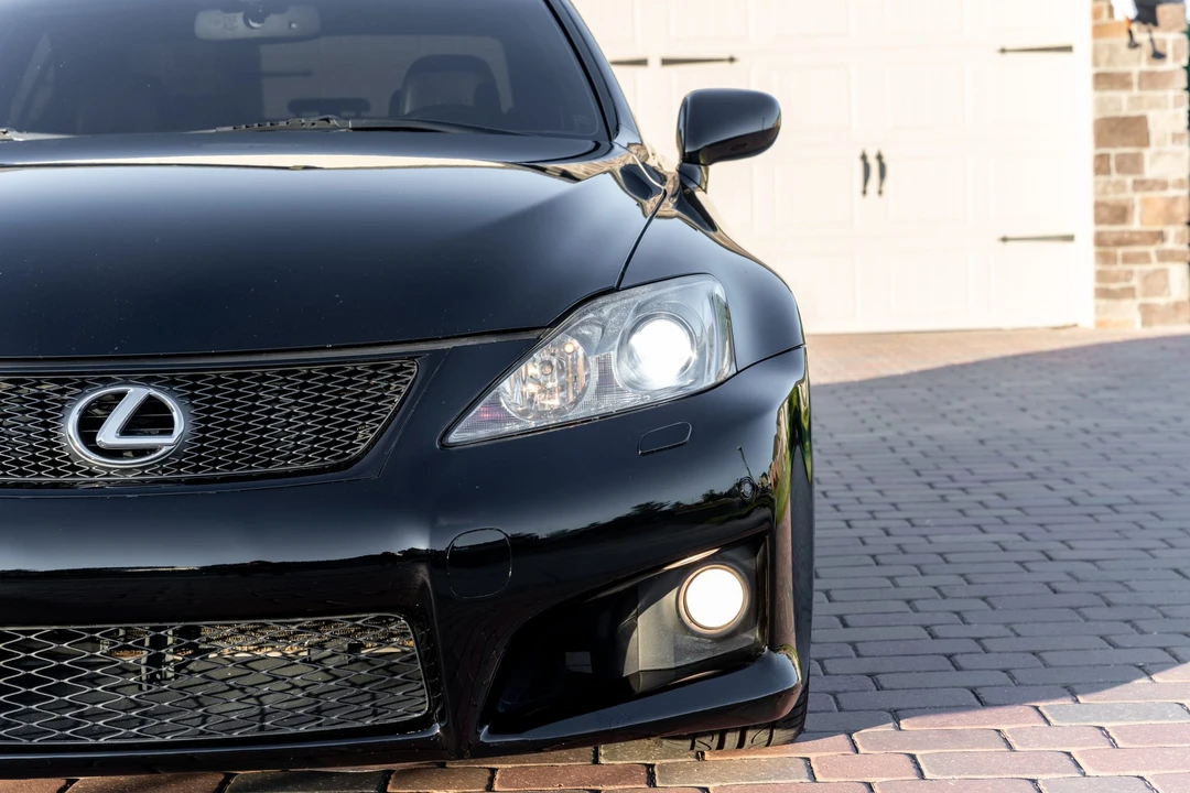 2008 Lexus IS F 2nd Gen - Image 18 of 31