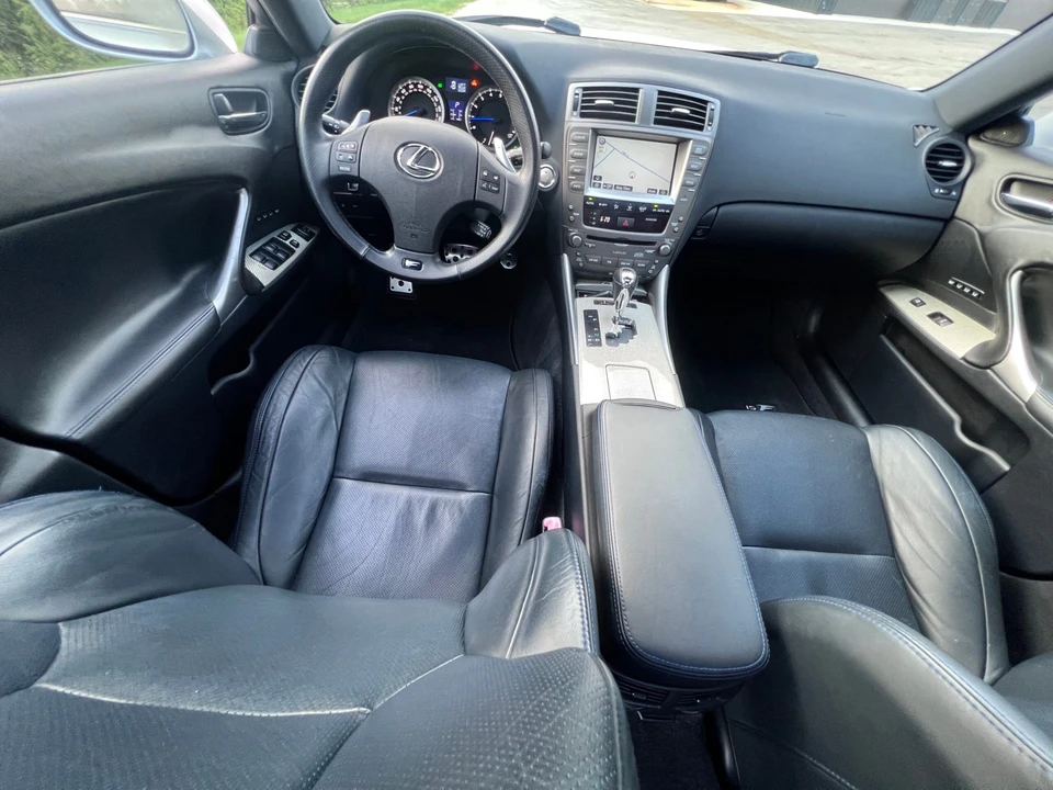 2008 Lexus IS F 2nd Gen - Image 15 of 23