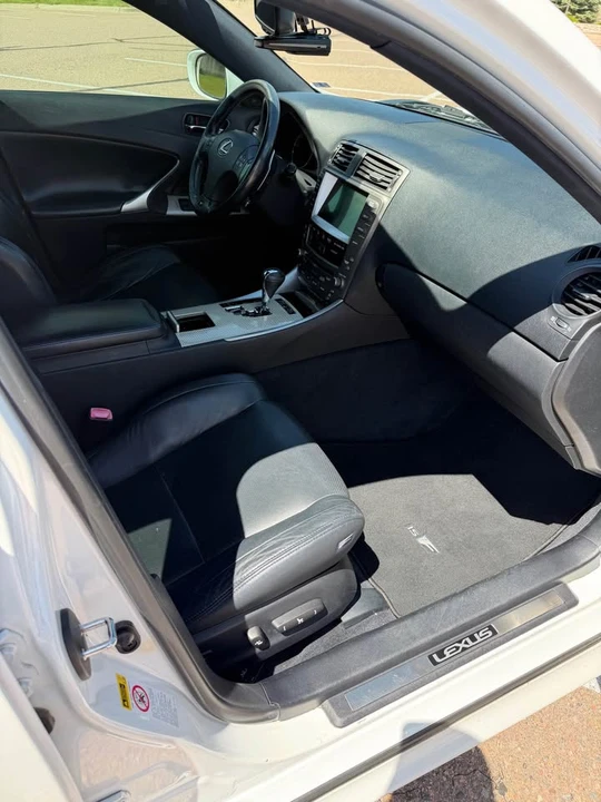 2008 Lexus IS F 2nd Gen - Image 10 of 13