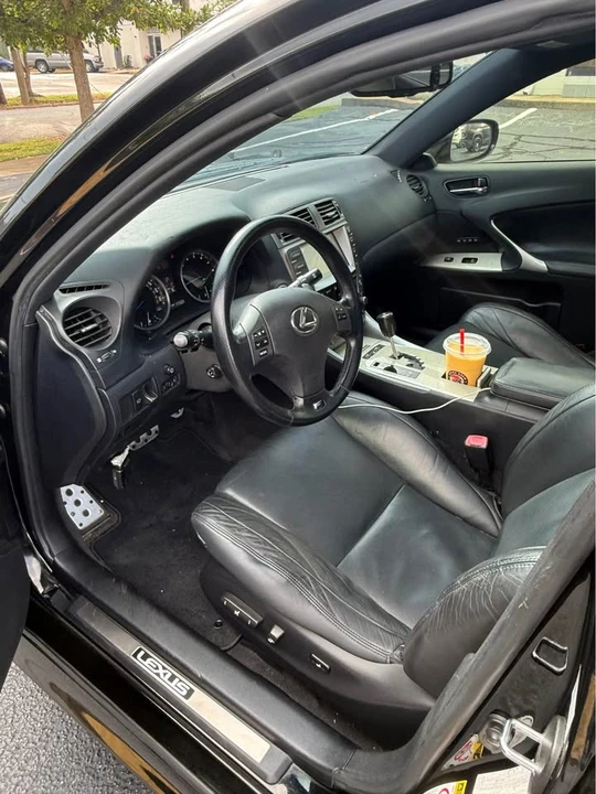 2008 Lexus IS F 2nd Gen - Image 11 of 18
