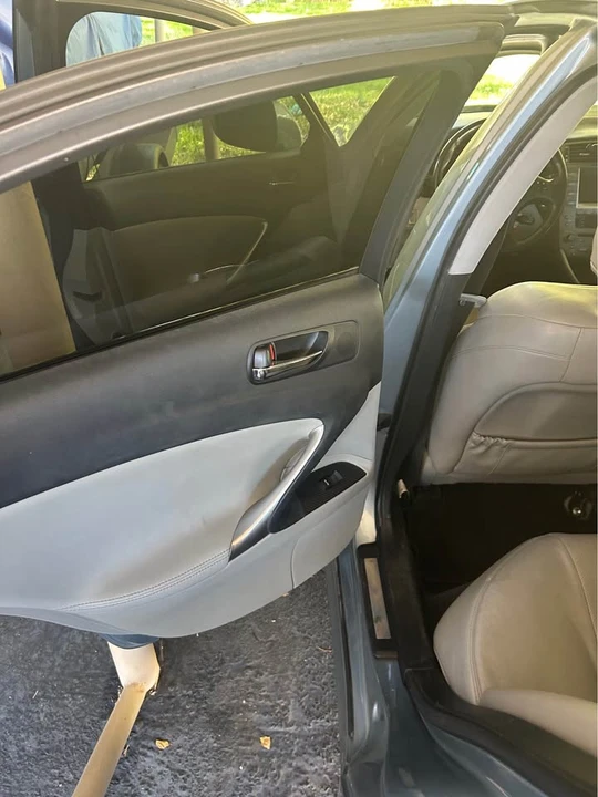 2008 Lexus IS 2nd Gen - Image 8 of 15