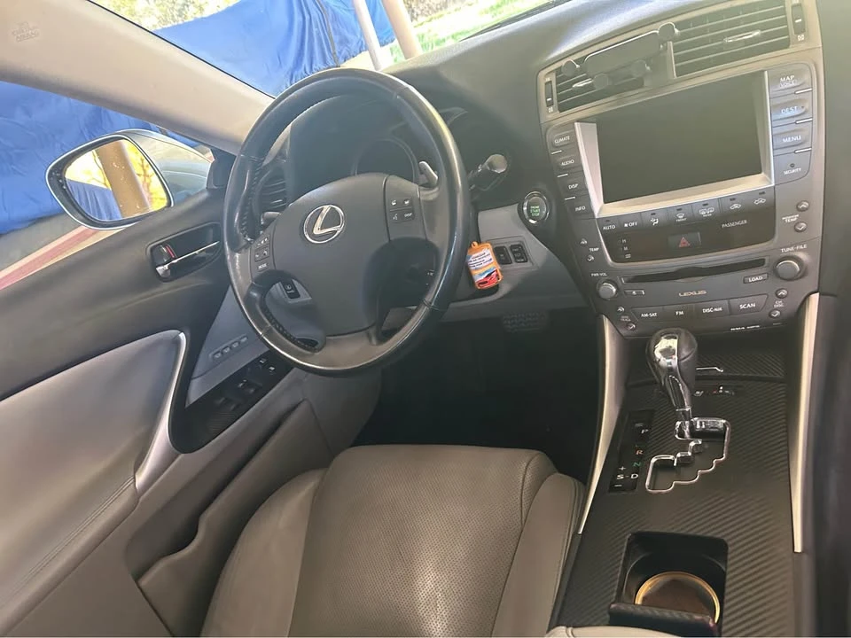 2008 Lexus IS 2nd Gen - Image 13 of 15