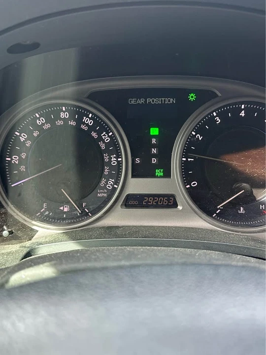 2008 Lexus IS 2nd Gen - Image 8 of 11