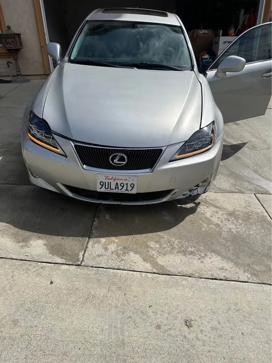 2008 Lexus IS 2nd Gen - Image 2 of 11