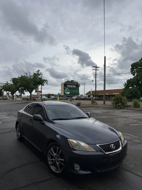 2008 Lexus IS 2nd Gen - Image 2 of 18