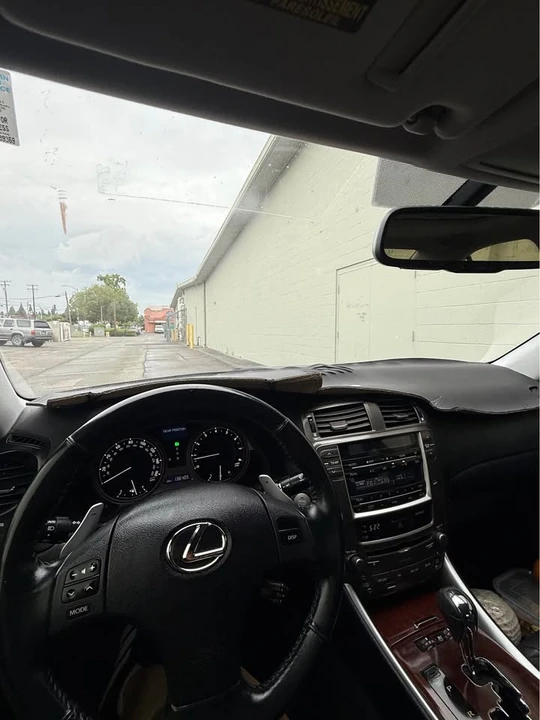 2008 Lexus IS 2nd Gen - Image 16 of 18