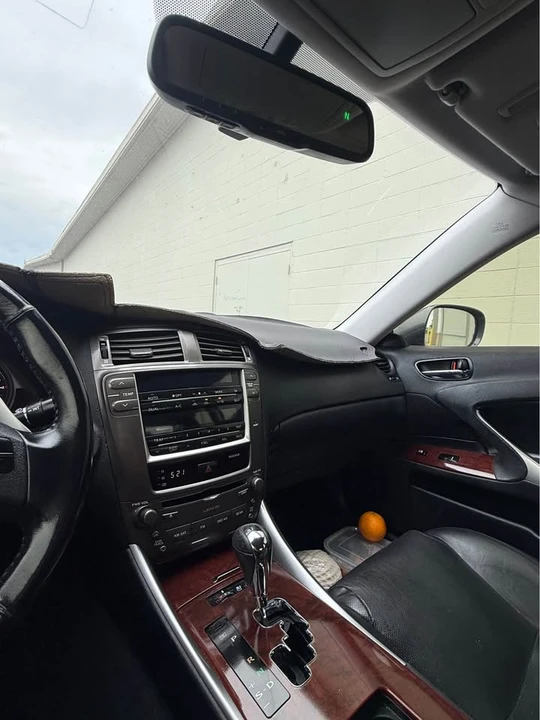 2008 Lexus IS 2nd Gen - Image 15 of 18