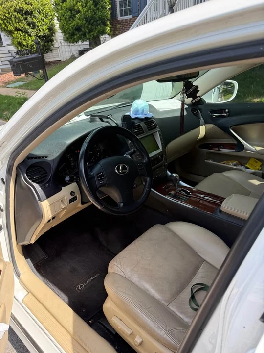 2008 Lexus IS 2nd Gen - Image 5 of 9