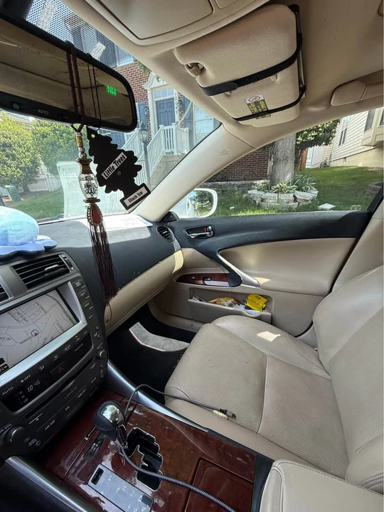 2008 Lexus IS 2nd Gen - Image 7 of 9