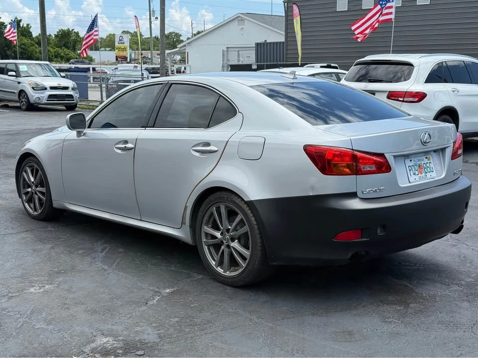 2008 Lexus IS 2nd Gen - Image 4 of 11