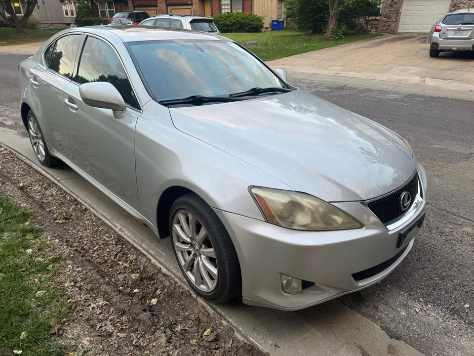 2008 Lexus IS 2nd Gen - Image 2 of 7