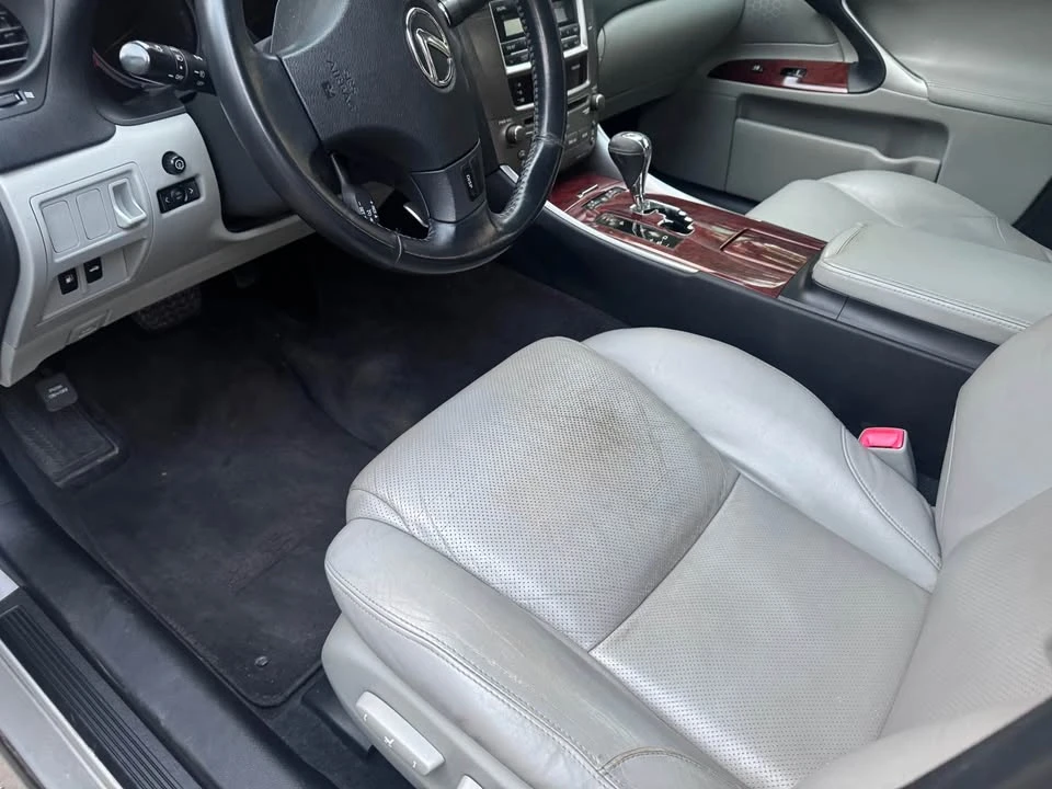 2008 Lexus IS 2nd Gen - Image 6 of 7