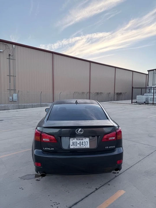 2008 Lexus IS 2nd Gen - Image 6 of 13