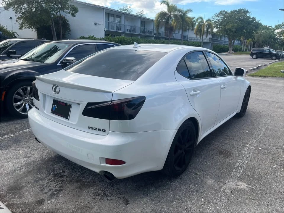 2008 Lexus IS 2nd Gen - Image 4 of 10